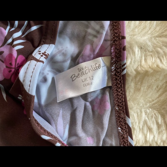 Cute floral Tankini Set size 10/12 - Picture 3 of 3